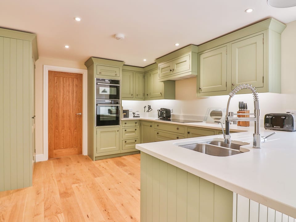 Cottage | Interior