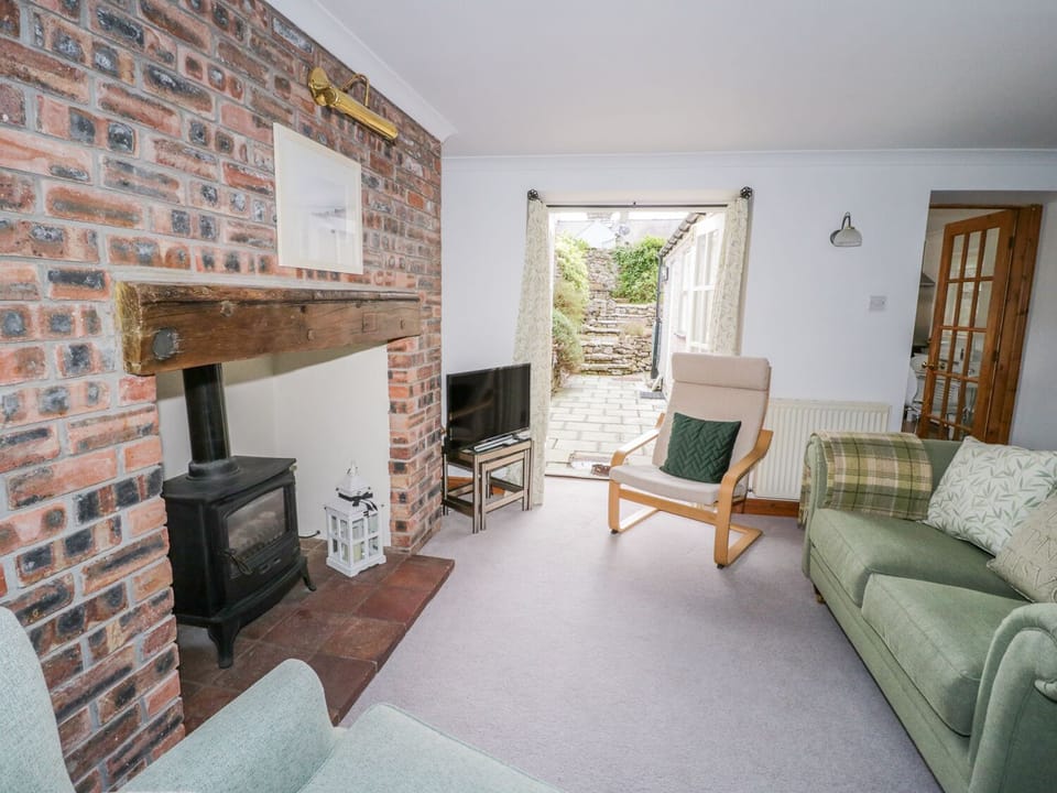 Cottage | Interior
