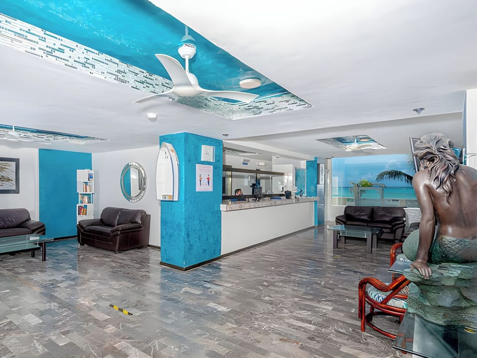 Paradise Beachfront & Nightlife Heart Bed and Breakfast in Cancun