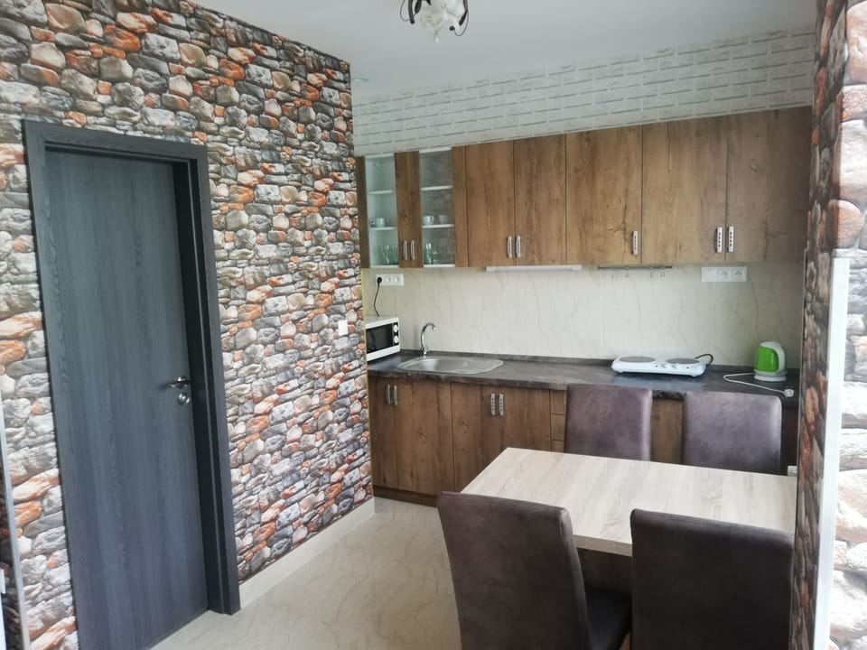 Family Apartment, Kitchen | Private kitchen | Fridge, freezer