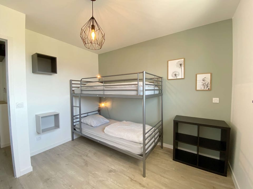 First floor - Bedroom 3 - Bunk beds 90 cm -