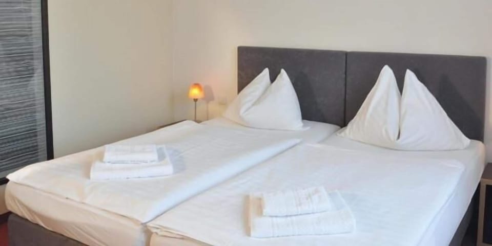 In-room safe, desk, cribs (surcharge), rollaway beds (surcharge)