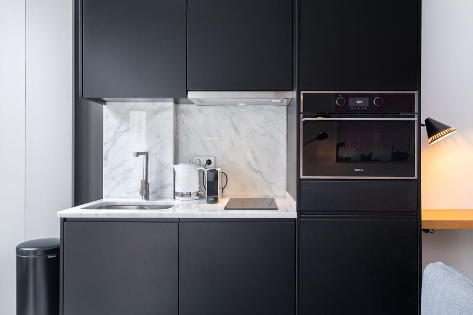 Design Studio Suite | Private kitchen | Espresso maker, coffee/tea maker, electric kettle, highchair