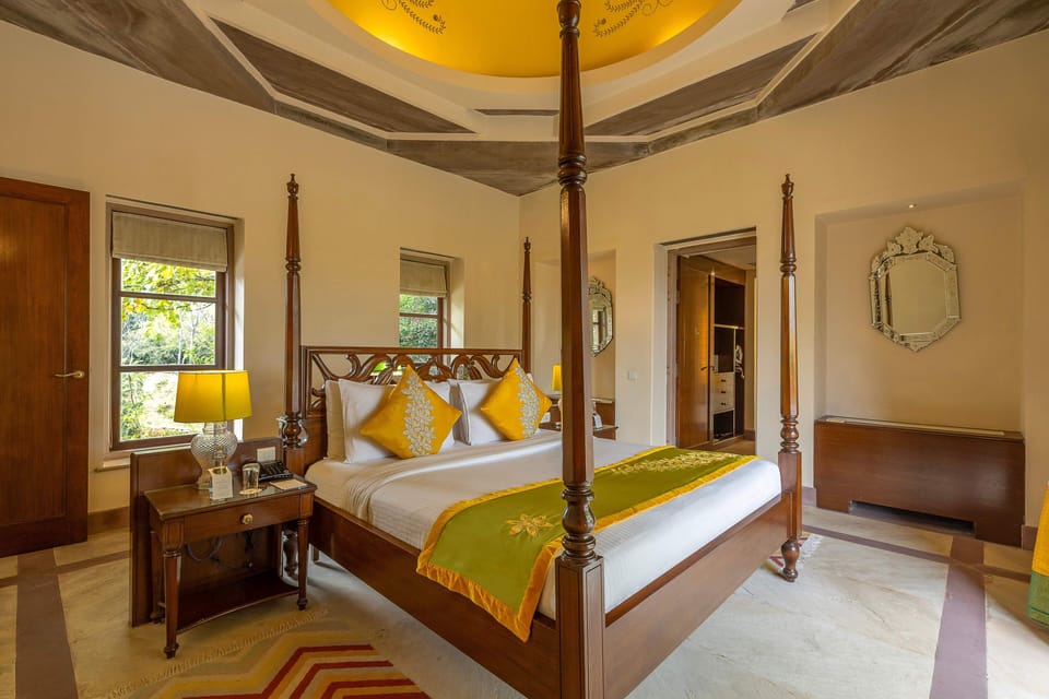 Luxury Garden & Spa Villa | Premium bedding, down comforters, in-room safe, laptop workspace