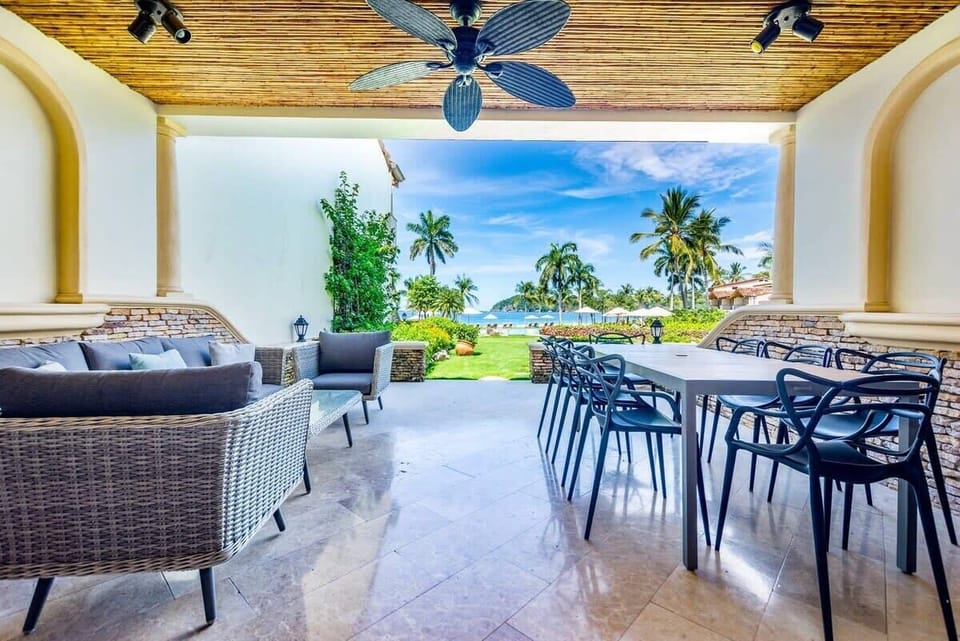 Exterior Dining Area