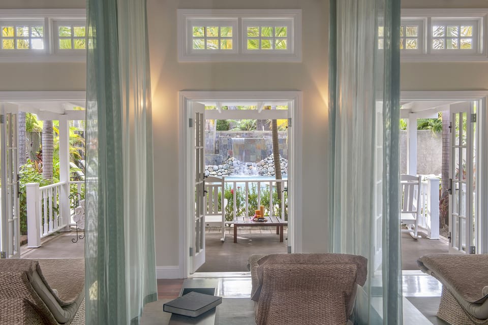 Couples treatment rooms, sauna, hot tub, steam room, body treatments