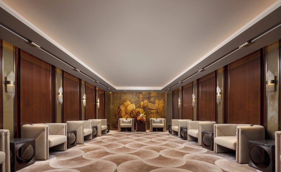 The Kunlun Hua Ting Hotel & Towers,Shanghai Hotel in Shanghai