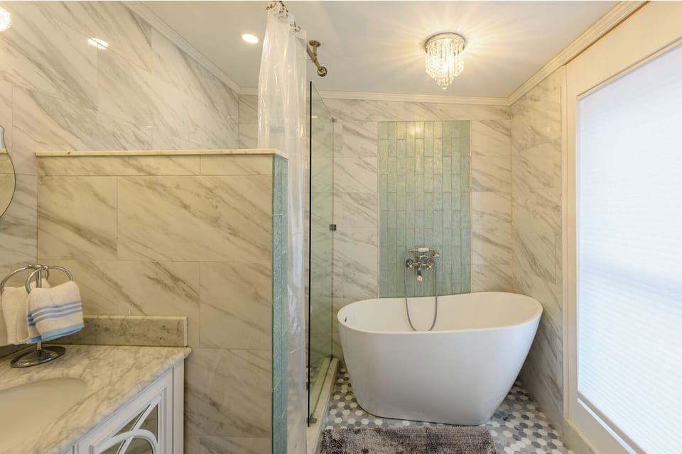 Main Bathroom, Spa Rain Shower & Freestanding Soaking tub, First Floor