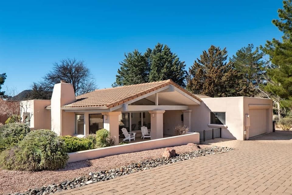 The Village of Oak Creek is nestled at the base of Courthouse Butte and Bell Rock, a prime Sedona destination