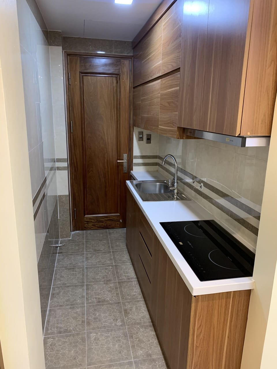 Twin Room | Private kitchenette | Fridge