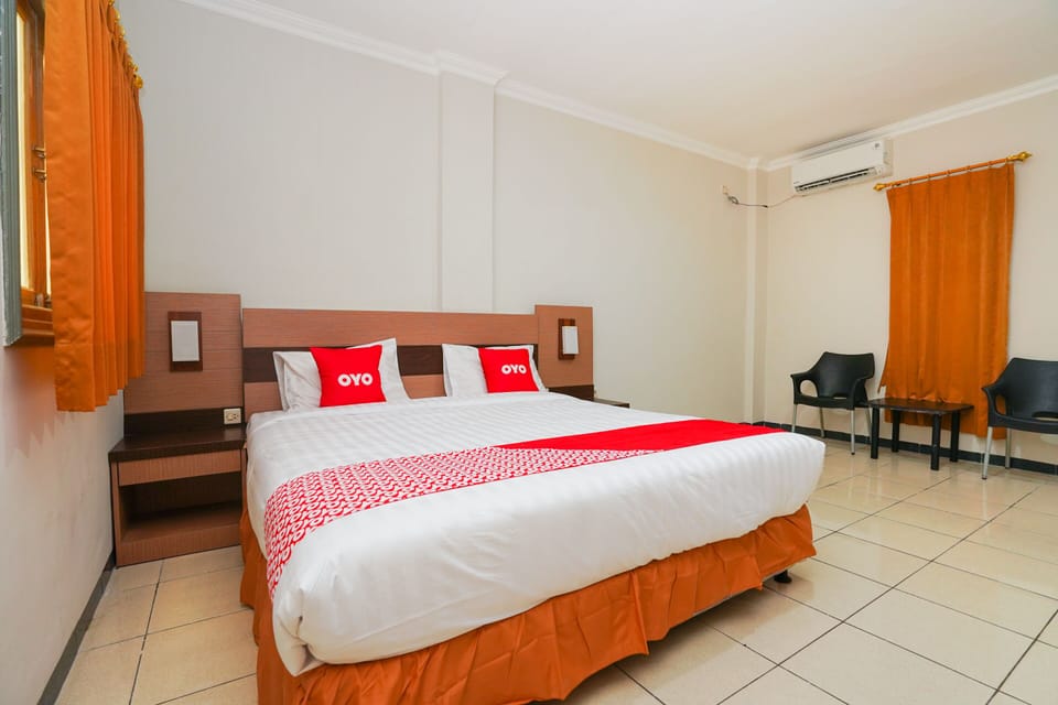 Deluxe Double Room | Free WiFi, bed sheets