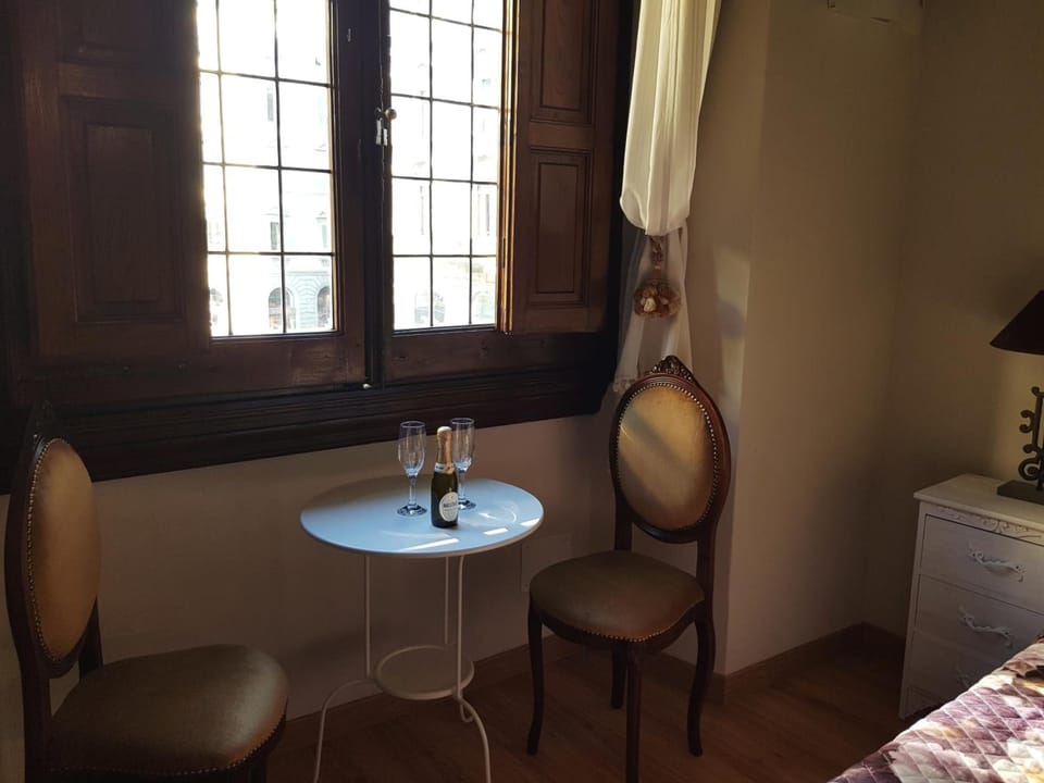 Minibar (free items), in-room safe, desk, soundproofing