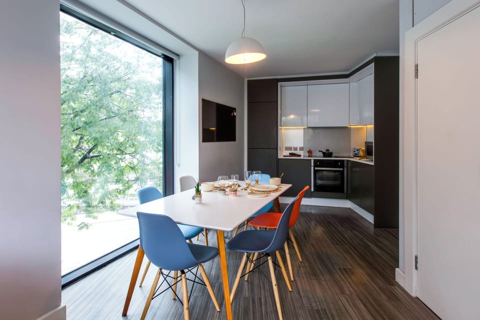 Classic Apartment | Living area | Plasma TV