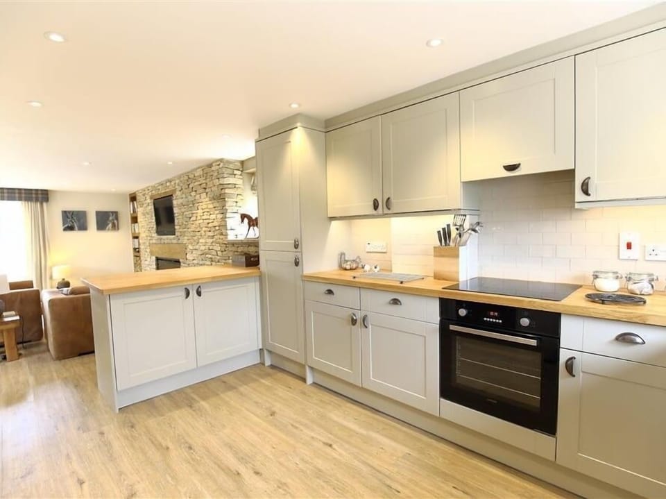 Cottage | Interior