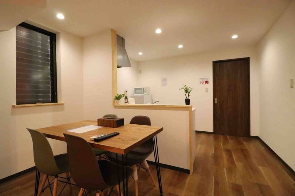 Apartment, 3 Bedrooms (1) | In-room dining