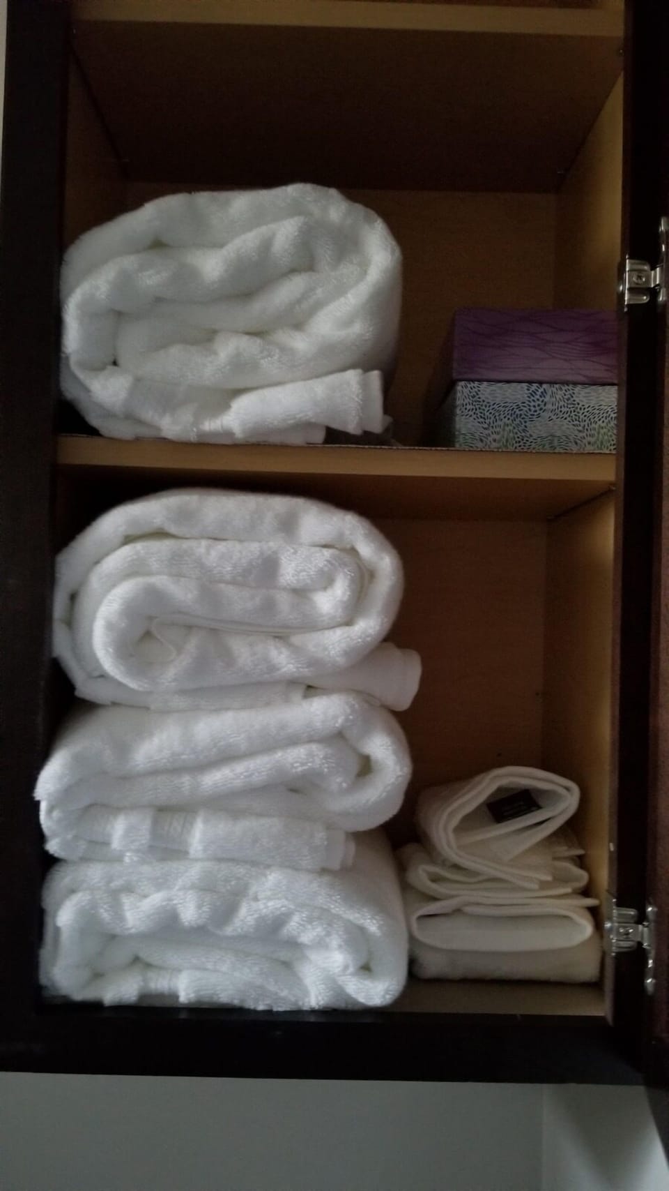 Bathroom amenities