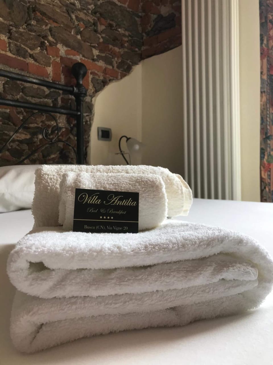 Blackout drapes, soundproofing, cribs/infant beds, free WiFi