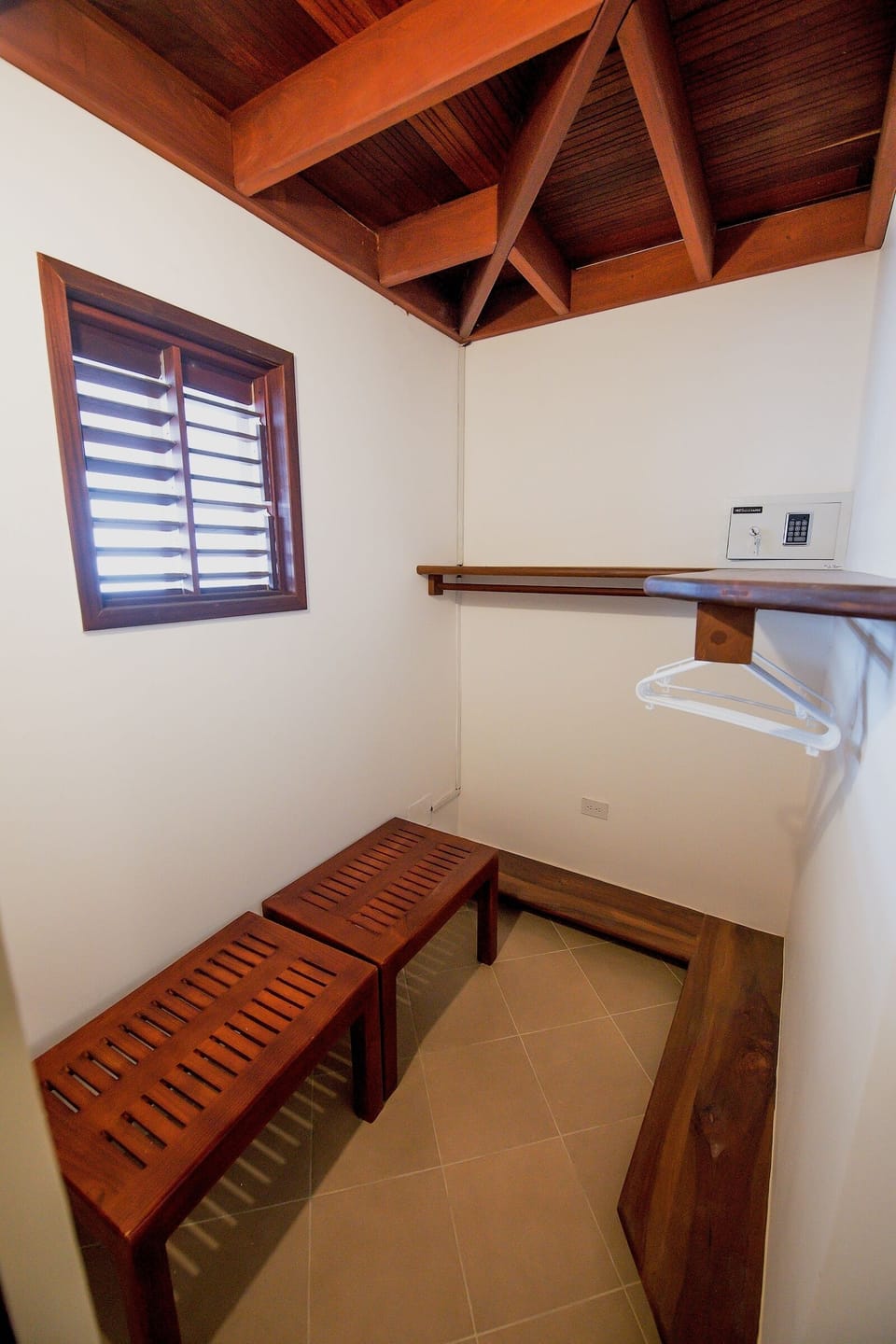 Large Walk-in master closet w/ wall safe