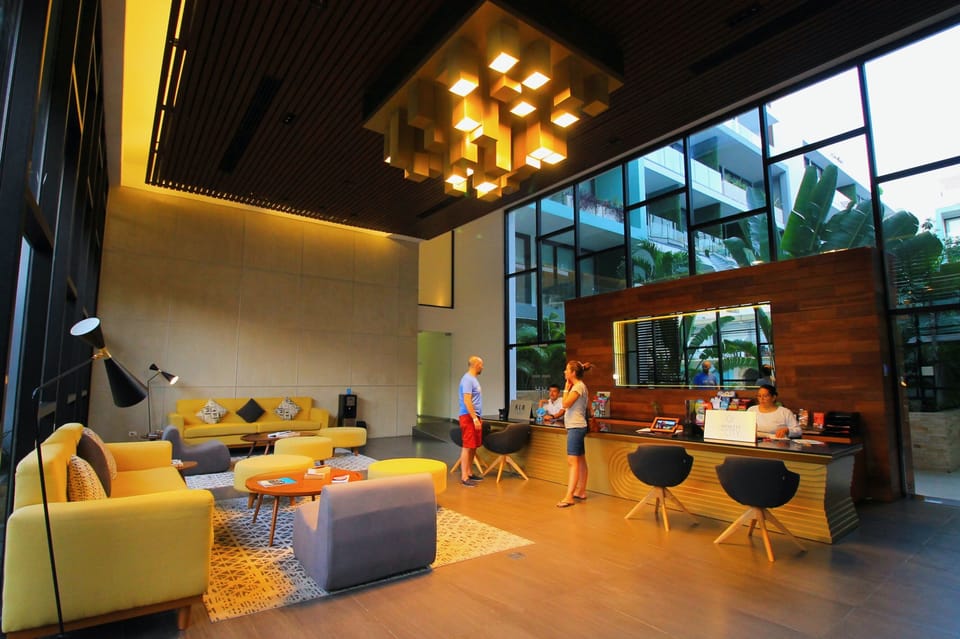 Amazing reception with furnitures