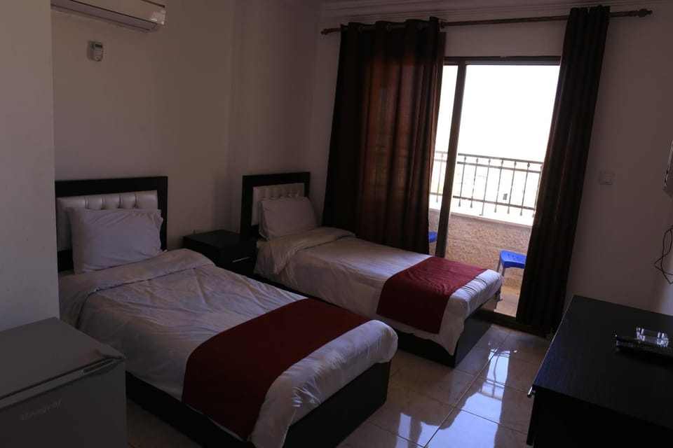 Egyptian cotton sheets, premium bedding, memory foam beds, desk
