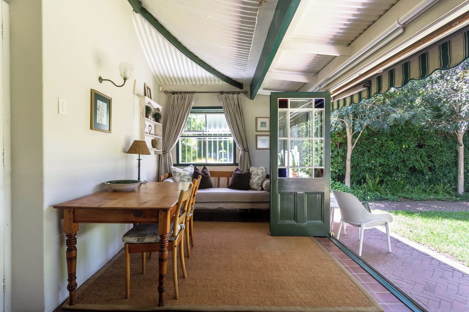 Self-Catering Suite | In-room safe, individually decorated, individually furnished, desk