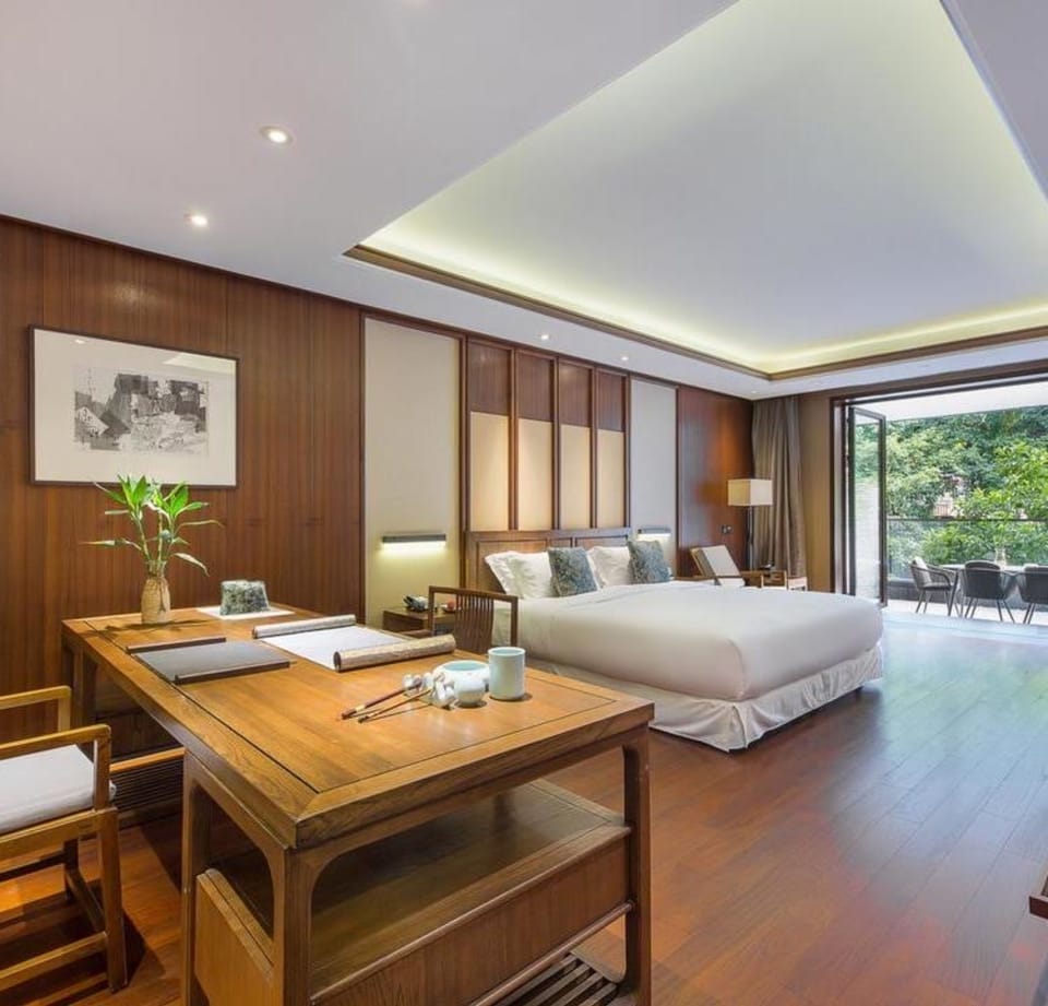 Luxury Double Room | Egyptian cotton sheets, premium bedding, down comforters, pillowtop beds