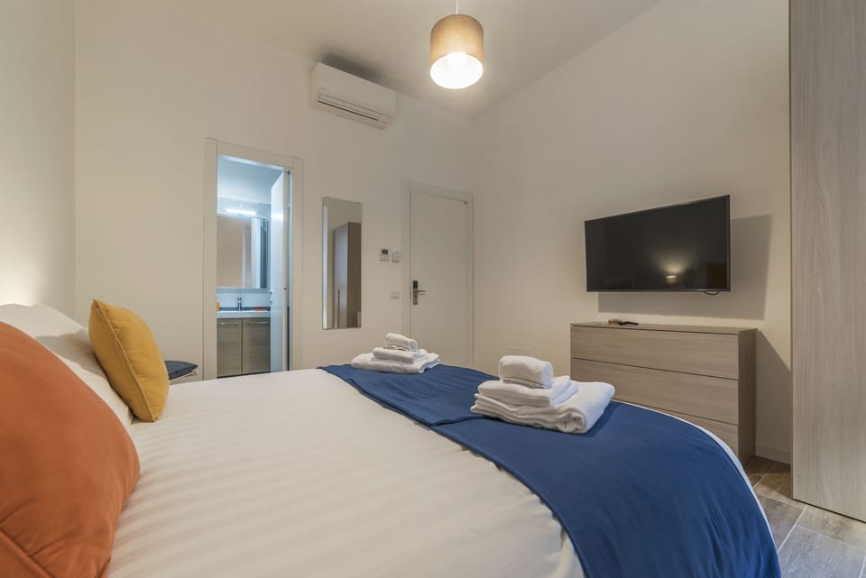 Standard Double Room | Soundproofing, free WiFi, bed sheets