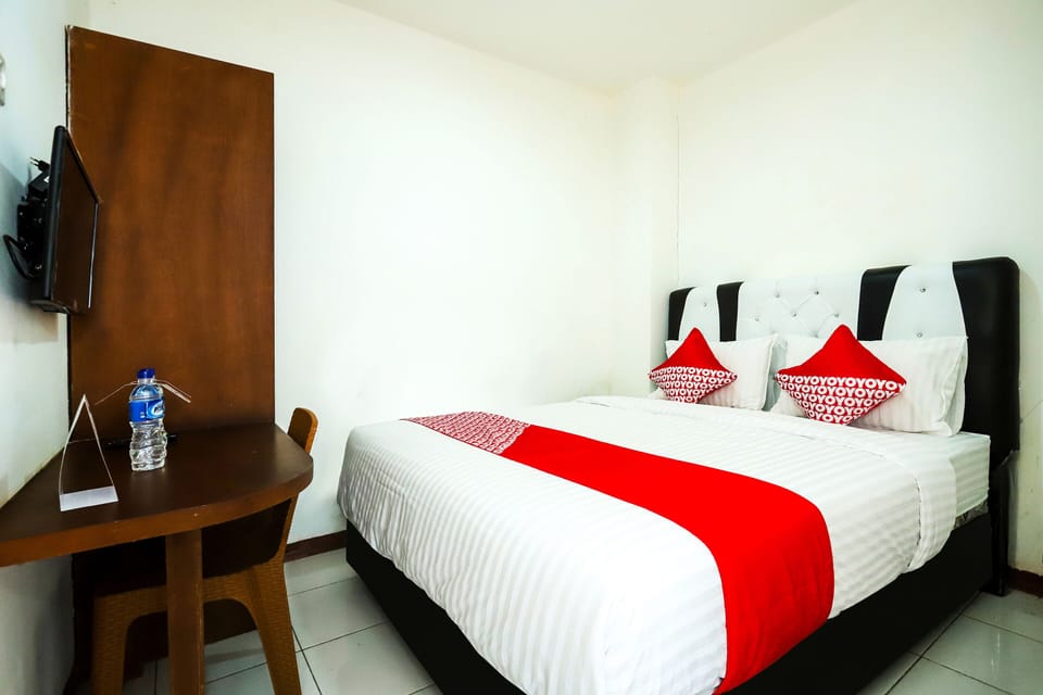 Standard Double Room | WiFi (free), bed sheets
