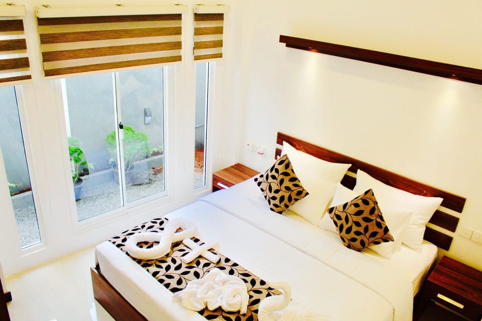 Deluxe Room | Premium bedding, individually decorated, individually furnished, desk