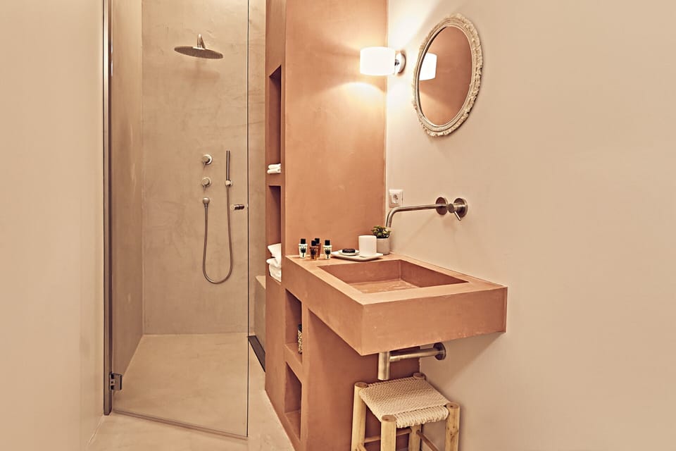 Superior Double Room | Bathroom | Shower, rainfall showerhead, designer toiletries, hair dryer