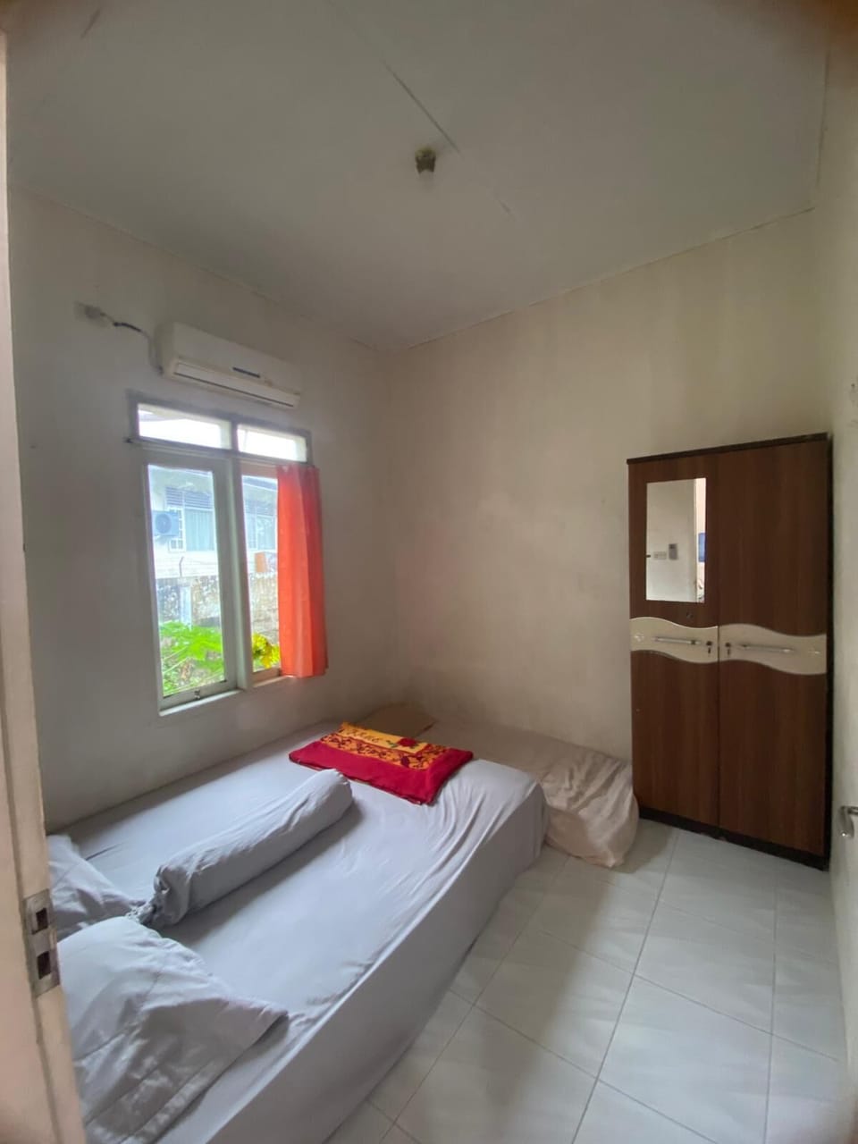 Premium House | Premium bedding, WiFi (free), bed sheets