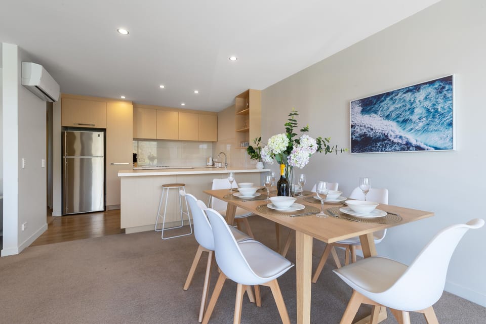 Private 3 Bedroom Apartment | In-room dining