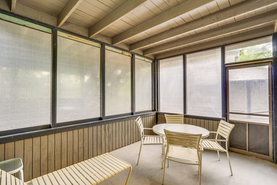 Screened Porch