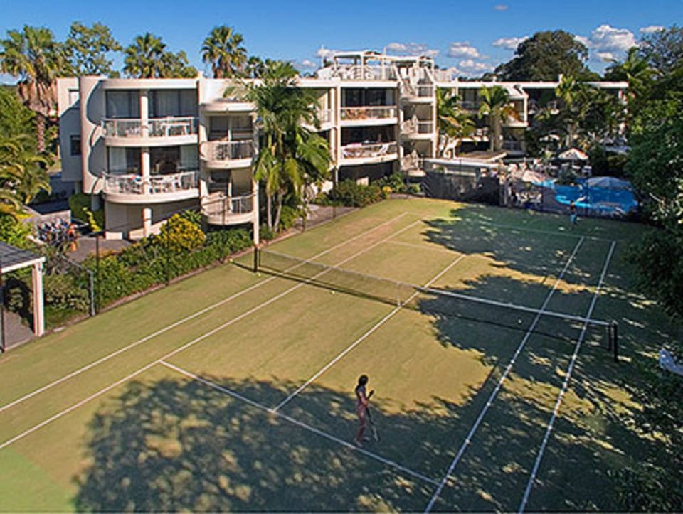 Tennis court