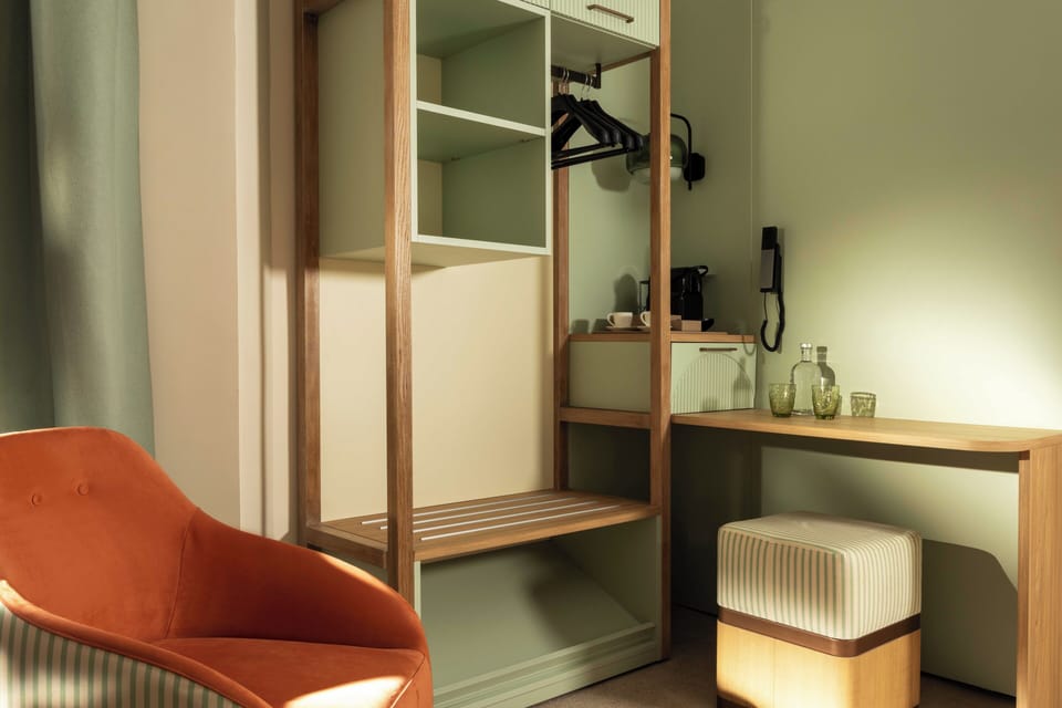 Deluxe Double or Twin Room | Premium bedding, in-room safe, desk, soundproofing