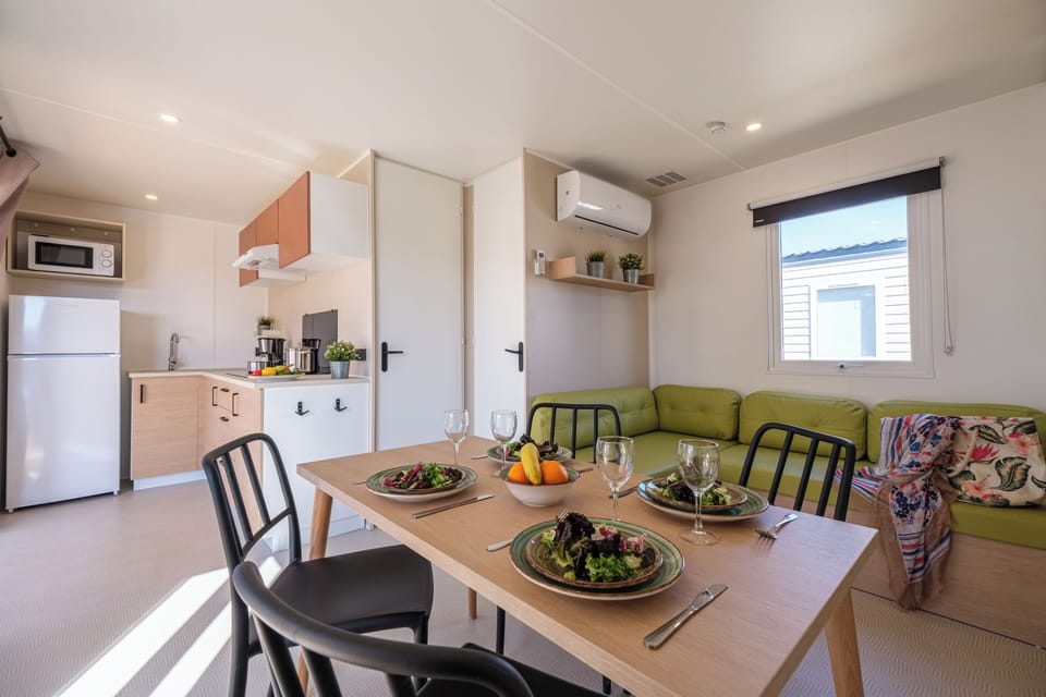 Superior Mobile Home | Living area | TV, foosball, table tennis