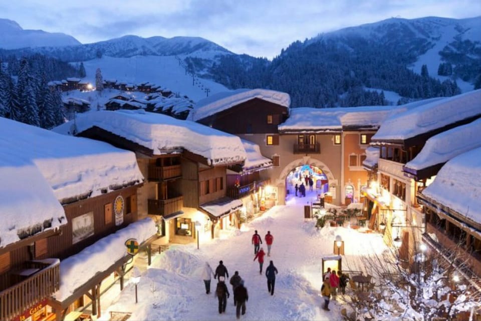 Snow and ski sports