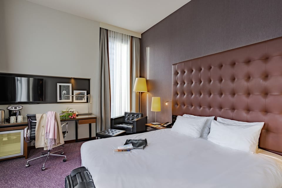 Hypo-allergenic bedding available, minibar, in-room safe, desk