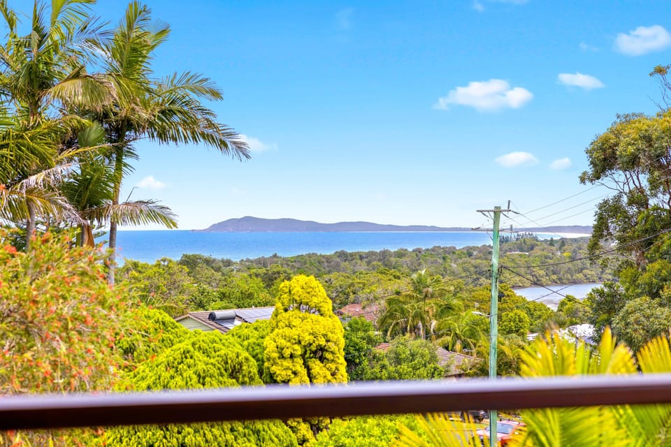 Illalangi - house on the hill
