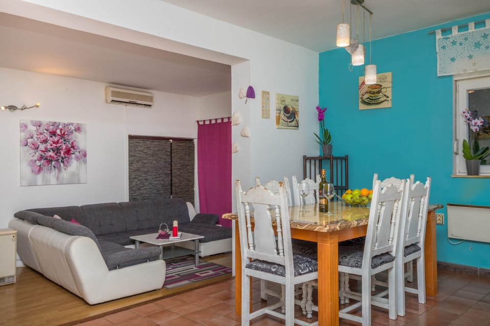 Apartment, 2 Bedrooms | Living area | Flat-screen TV