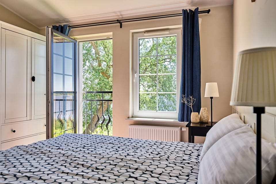 Triple Room, River View | Desk, free WiFi, bed sheets