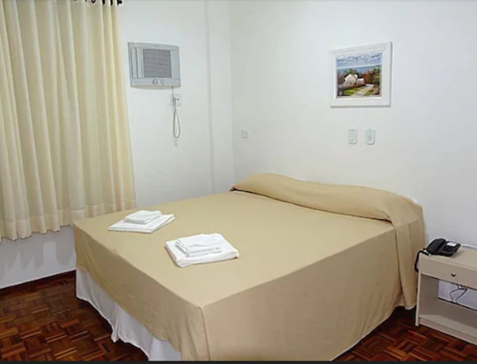 Deluxe Double Room Single Use, 1 Double Bed | Minibar, desk, free WiFi