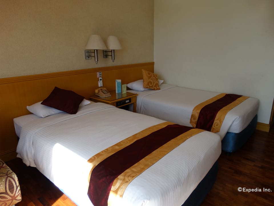Cityside | Minibar, in-room safe, desk, free WiFi