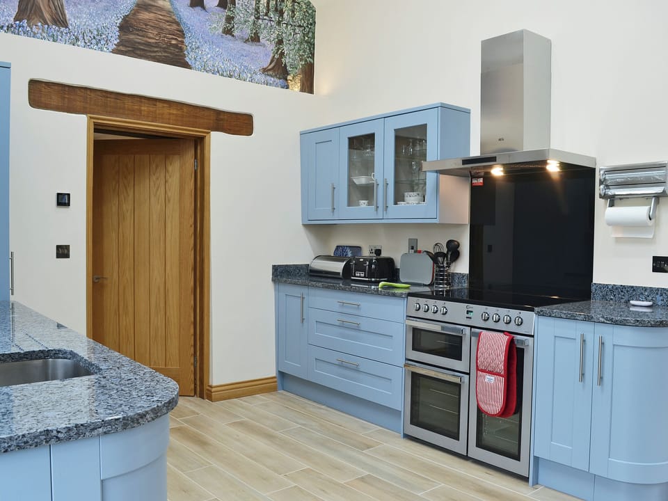 Contemporary kitchen area | Bluebell Barn, Okehampton