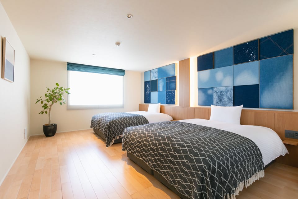 Denim Suite room | Premium bedding, down comforters, pillowtop beds, desk