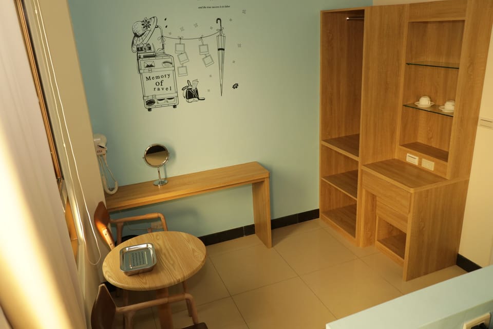 Double Room | Desk, free WiFi, bed sheets