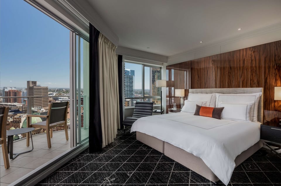 Premium bedding, minibar, in-room safe, desk