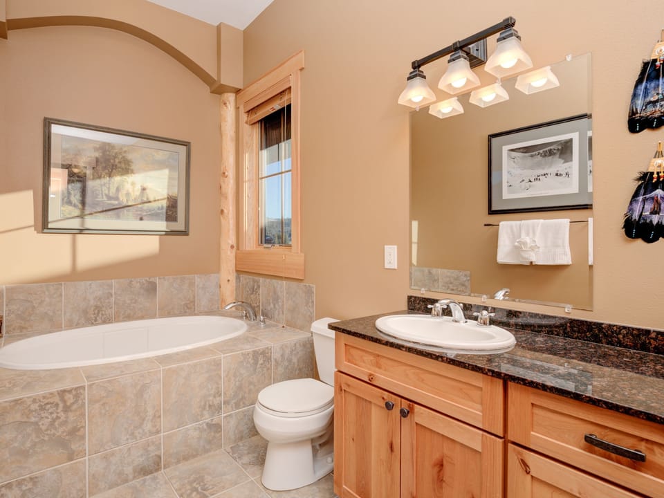 Spanish Peaks Condo 22 1st Bedroom Bathroom, 2