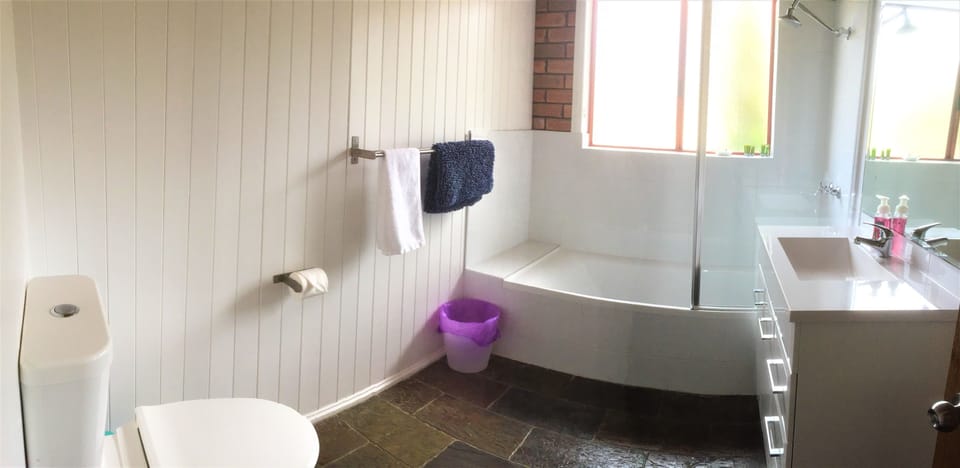 Sandpiper Ocean Cottages Cottage in Tasmania