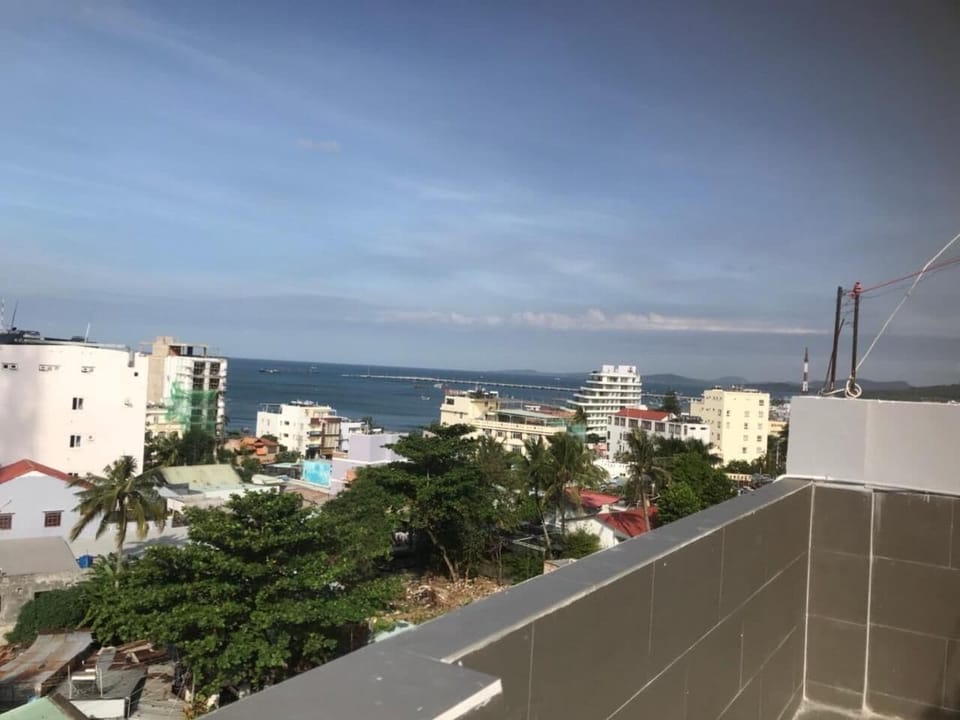 Sleepbox Hostel Phu Quoc Bed and Breakfast in Phu Quoc